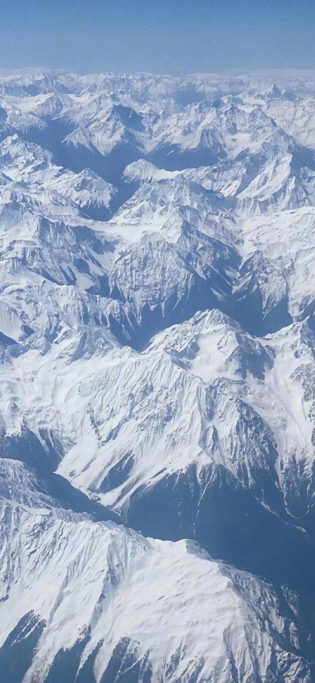 优美迷人的雪山自然风光朋友圈配图